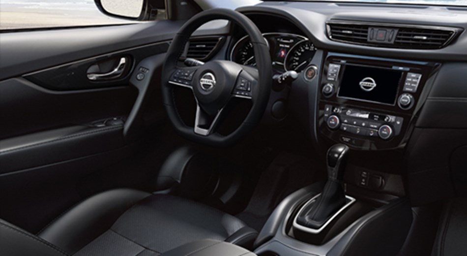 Interior Dash view of Nissan X-TRail